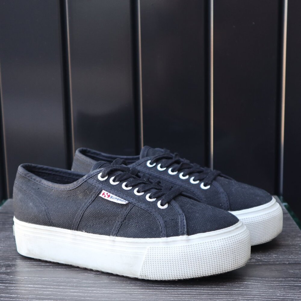 Platform Superga Canvas Sneaker